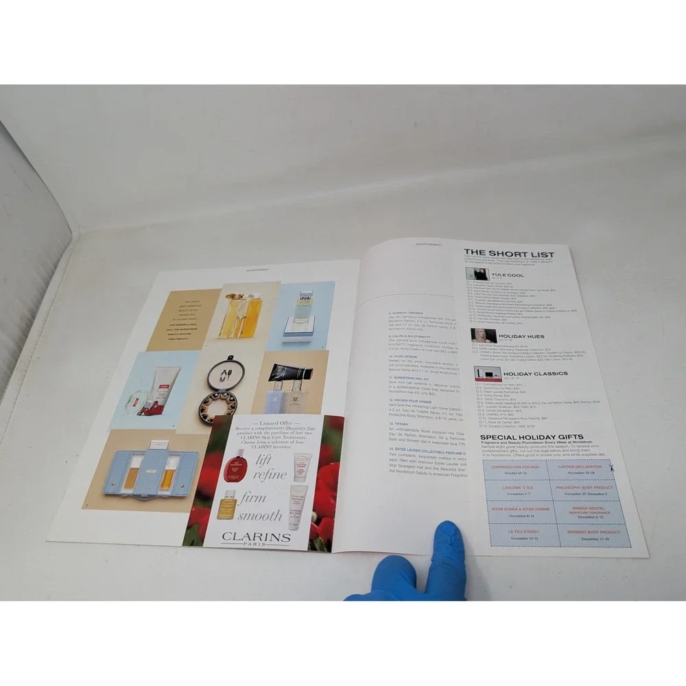 Nordstrom Beauty Catalog 1998 Wonderland Estee Lauder‎ Gucci Clarins VTG Fashion